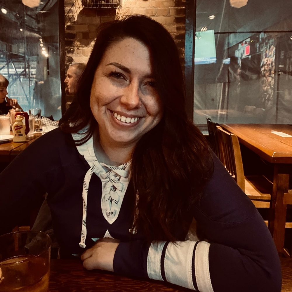 Meet your Posher, Elaine